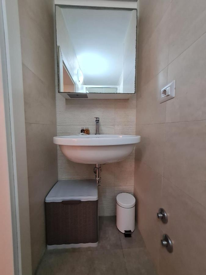 Appartamento Flat 24 Maggio Lecce Esterno foto